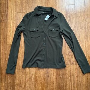GAP Dark Olive Button-Up Top. Brand new w tags! Knit fabric, lightweight. Olive